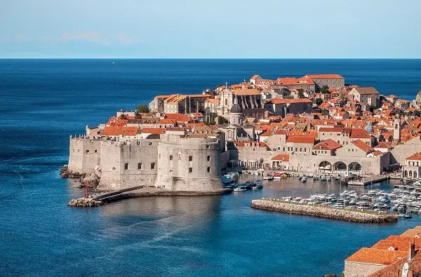An image showing one of the best cities in Croatia; Dubrovnik.