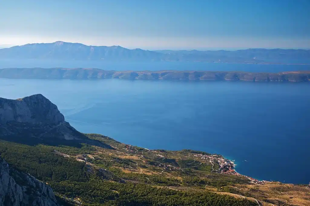 A landscape showing Croatian coast and mountains.